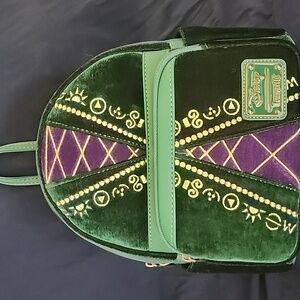 Brand New Loungefly Disneys Hocus Pocus Winnifred Sanderson Mini Backpack